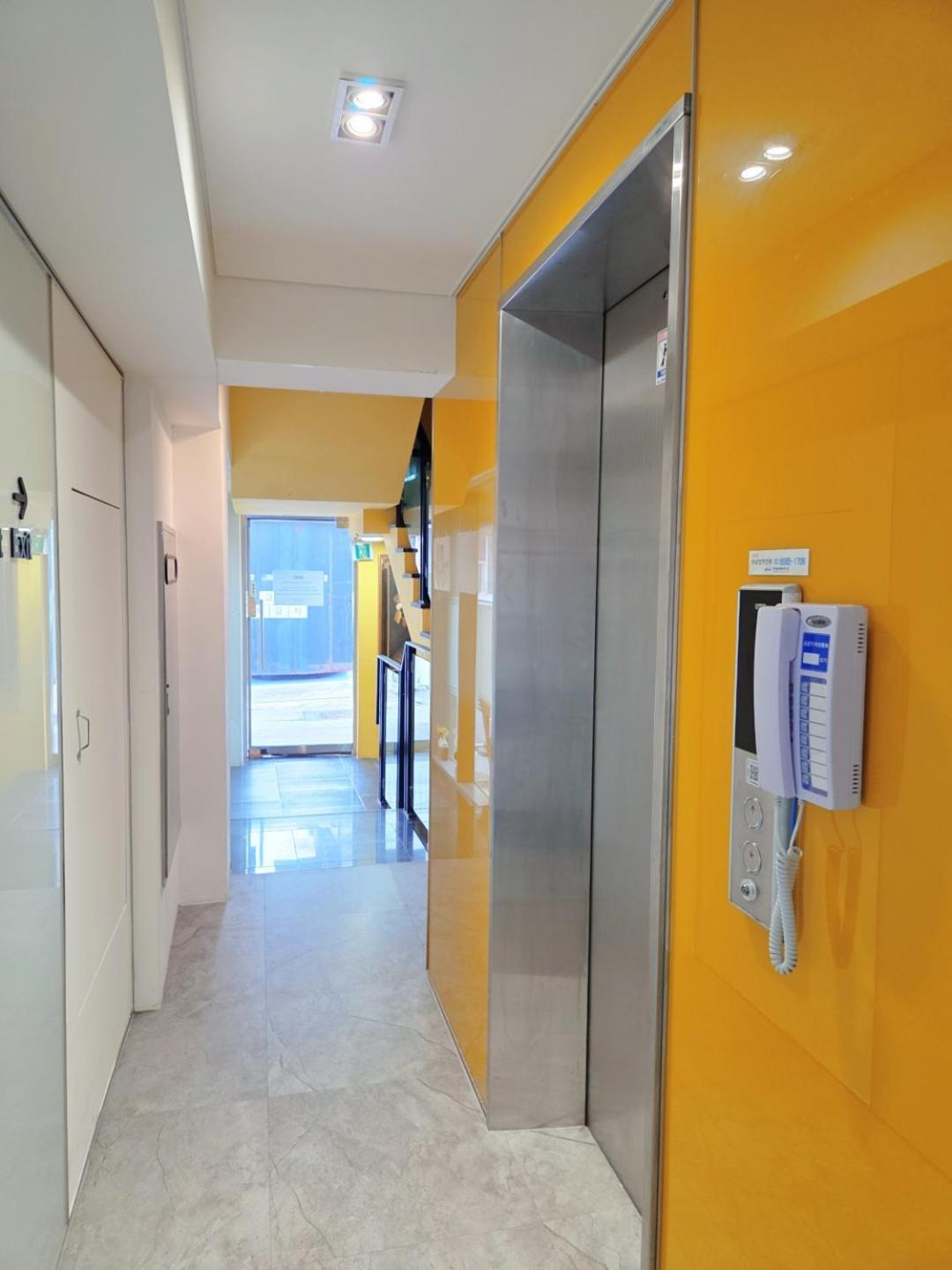 Look Home Guesthouse Seoul Exterior photo